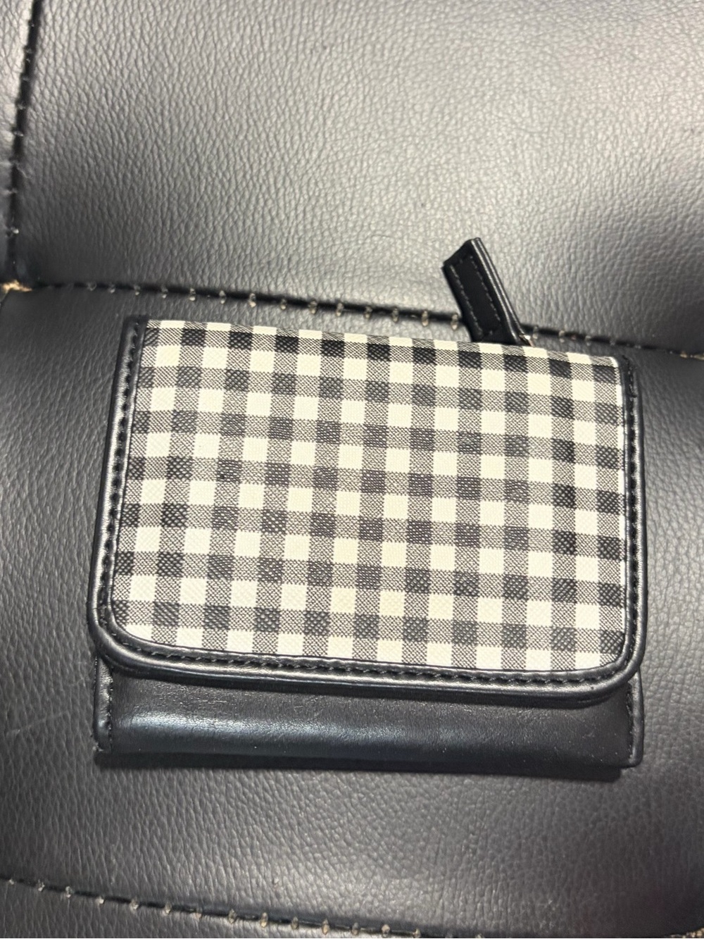 Women’s Checkered Compact Wallet in Black & White Plaid Print
